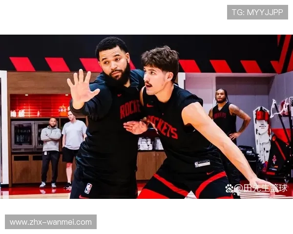 火箭范弗利特前交叉韧带撕裂赛季报销，年轻阵容攻坚稳定性受质疑